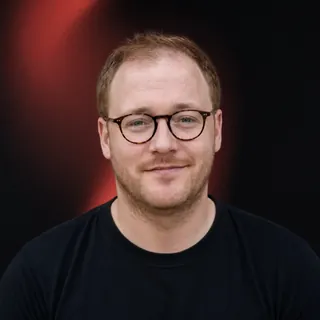 Alex headshot